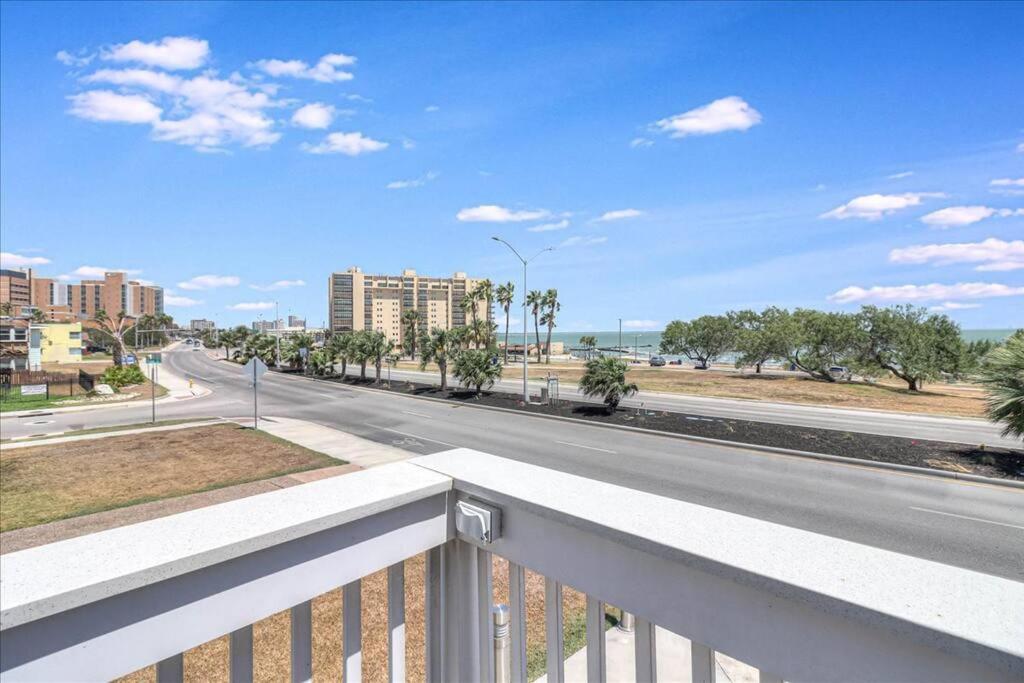 Ocean View With Pool Casa De Joy Dos Upstairs Unit Villa Corpus Christi Exterior photo